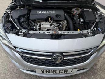 VAUXHALL ASTRA 1.6 CDTi BlueInjection SRi