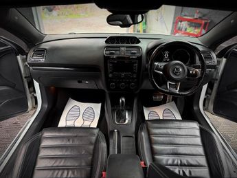 VOLKSWAGEN SCIROCCO 2.0 TDI BlueMotion Tech R-Line