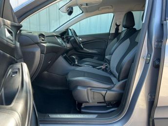 VAUXHALL GRANDLAND X 1.6 Turbo D BlueInjection Sport Nav Auto Euro 6 (s/s) 5dr
