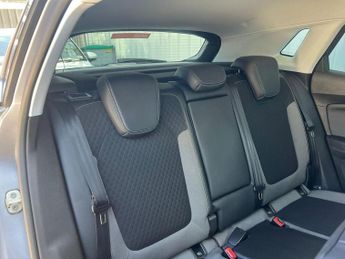 VAUXHALL GRANDLAND X 1.6 Turbo D BlueInjection Sport Nav Auto Euro 6 (s/s) 5dr