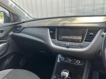 VAUXHALL GRANDLAND X 1.6 Turbo D BlueInjection Sport Nav Auto Euro 6 (s/s) 5dr
