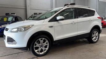 Ford Kuga 2.0 TDCi Titanium 4WD Diesel White 5dr 1 KEEPER+8 STAMPS+PRIVACY
