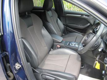 AUDI A3 1.6 TDI 30 S line Sportback S Tronic Euro 6 (s/s) 5dr