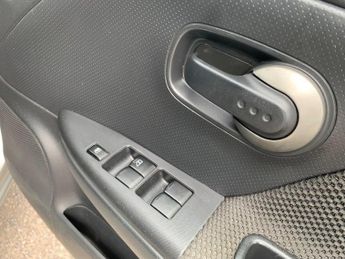 NISSAN NOTE 1.6 16V Tekna