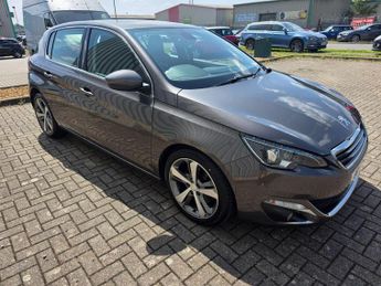 Peugeot 308 2.0 BlueHDi Allure