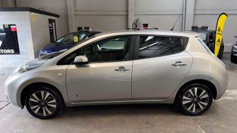 NISSAN LEAF 24kWh Tekna Electric Automatic Silver 5dr LOW TAX+LEATHER+SATNAV