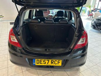 VAUXHALL CORSA 1.4 i 16v Design