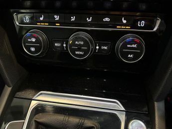VOLKSWAGEN PASSAT 2.0 TDI BlueMotion Tech GT
