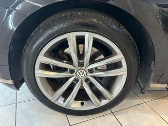 VOLKSWAGEN PASSAT 2.0 TDI BlueMotion Tech GT