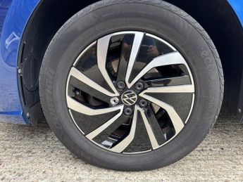 VOLKSWAGEN POLO 1.0 TSI Life