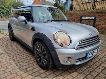 MINI Hatch 1.6 Cooper Hatch
