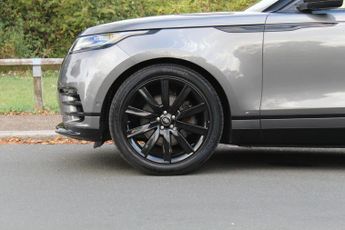 LAND ROVER RANGE ROVER VELAR 3.0 D300 R-Dynamic HSE