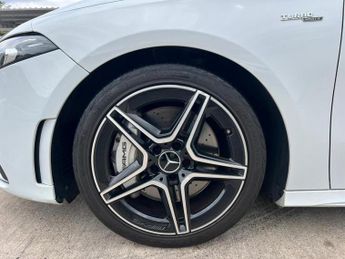 MERCEDES-BENZ A CLASS 2.0 A35 AMG SpdS DCT 4MATIC Euro 6 (s/s) 5dr