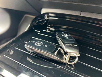 MERCEDES-BENZ A CLASS 2.0 A35 AMG SpdS DCT 4MATIC Euro 6 (s/s) 5dr