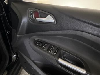 FORD GRAND C-MAX 1.5 TDCi Titanium Euro 6 (s/s) 5dr