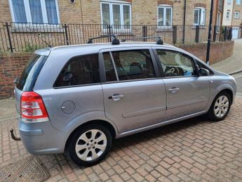 VAUXHALL ZAFIRA 1.9 CDTi Breeze Plus