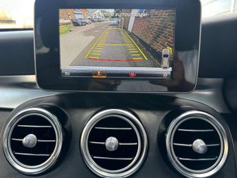 MERCEDES-BENZ GLC 2.1 GLC220d AMG Line (Premium) G-Tronic 4MATIC Euro 6 (s/s) 5dr