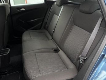 VAUXHALL ASTRA 1.6 16V Exclusiv Sports Tourer Auto Euro 5 5dr