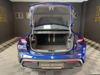 PORSCHE TAYCAN Performance 79.2kWh 4S