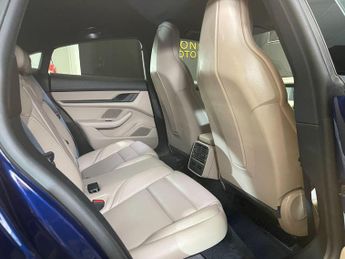 PORSCHE TAYCAN Performance 79.2kWh 4S