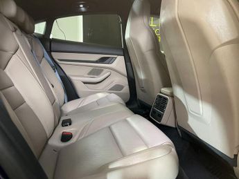 PORSCHE TAYCAN Performance 79.2kWh 4S