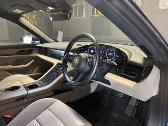 PORSCHE TAYCAN Performance 79.2kWh 4S