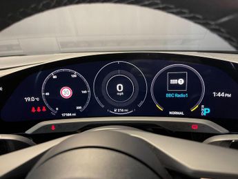 PORSCHE TAYCAN Performance 79.2kWh 4S