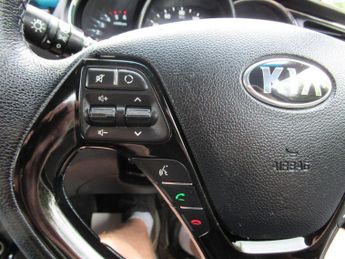 KIA CEED 1.6 CRDi 3 DCT Euro 6 (s/s) 5dr