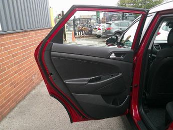 HYUNDAI TUCSON 1.7 CRDi Blue Drive SE Nav