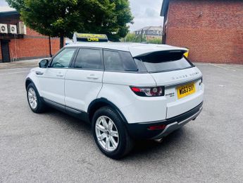 LAND ROVER RANGE ROVER EVOQUE 2.2 SD4 Pure