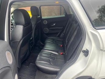 LAND ROVER RANGE ROVER EVOQUE 2.2 SD4 Pure