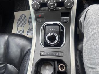 LAND ROVER RANGE ROVER EVOQUE 2.2 SD4 Pure