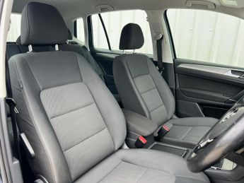 VOLKSWAGEN GOLF SV 1.4 TSI BlueMotion Tech SE DSG Euro 6 (s/s) 5dr