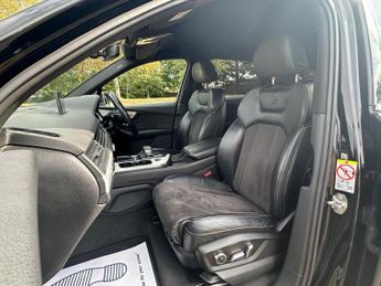 AUDI Q7 3.0 TDI V6 S line Tiptronic quattro Euro 6 (s/s) 5dr