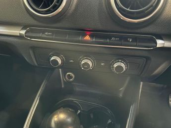 AUDI A3 2.0 TDI SE Technik