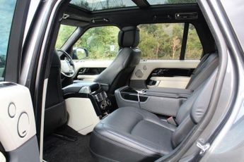 LAND ROVER RANGE ROVER 2.0 P400e 12.4kWh Autobiography
