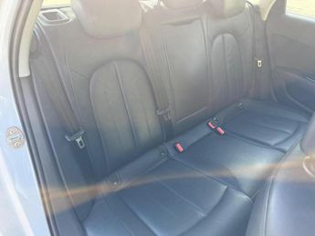 AUDI A6 AVANT 2.0 TDI ultra SE Executive S Tronic Euro 6 (s/s) 5dr