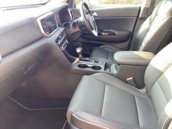 KIA SPORTAGE 1.6 T-GDi 4