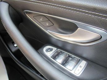 MERCEDES-BENZ E CLASS 2.0 E220d AMG Line G-Tronic+ Euro 6 (s/s) 5dr