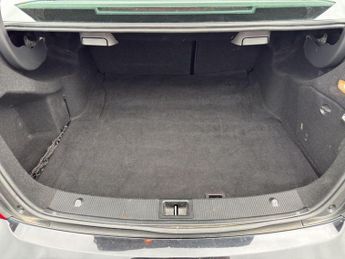 MERCEDES-BENZ C CLASS 1.6 C180K BlueEfficiency Sport