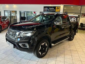 NISSAN NAVARA 2.3 dCi Tekna