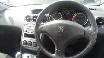 PEUGEOT 308 1.6 VTi S auto petrol