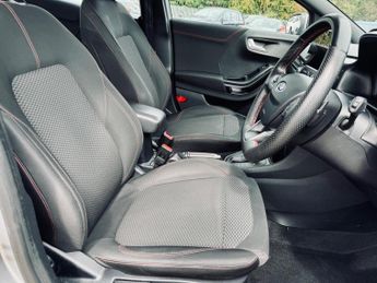FORD PUMA 1.0 ST-Line EcoBoost mHEV 7 Speed Automatic