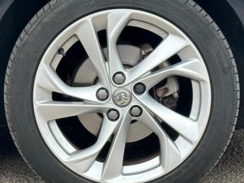 VAUXHALL ASTRA 1.4i Turbo SRi Auto Euro 6 (s/s) 5dr