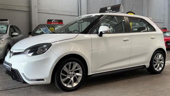 MG MG3 1.5 VTi-TECH 3Form Sport White 5dr 6 STAMPS+BLUETOOTH+CRUISE
