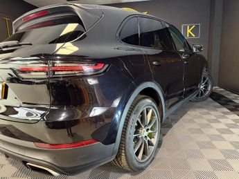 PORSCHE CAYENNE 3.0 V6 E-Hybrid 14kWh