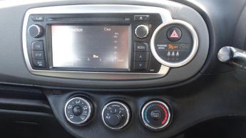TOYOTA YARIS 1.3 Dual VVT-i TR