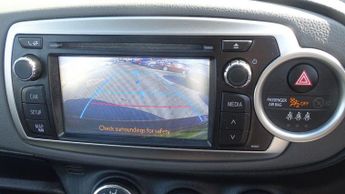 TOYOTA YARIS 1.3 Dual VVT-i TR