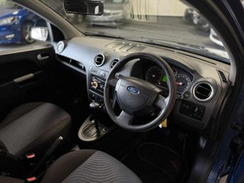 FORD FUSION 1.6 Zetec Climate
