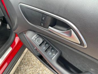 MERCEDES-BENZ GLA CLASS 2.1 GLA220d AMG Line